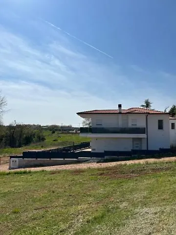 Villa Tadini Joy Babici